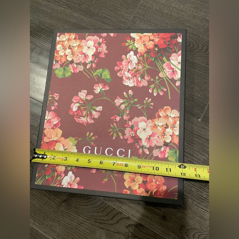 Gucci  box - Picture 7 of 8